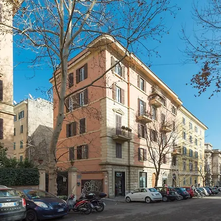 Trastevere Glorioso Wood 2 Bedrooms * Rome